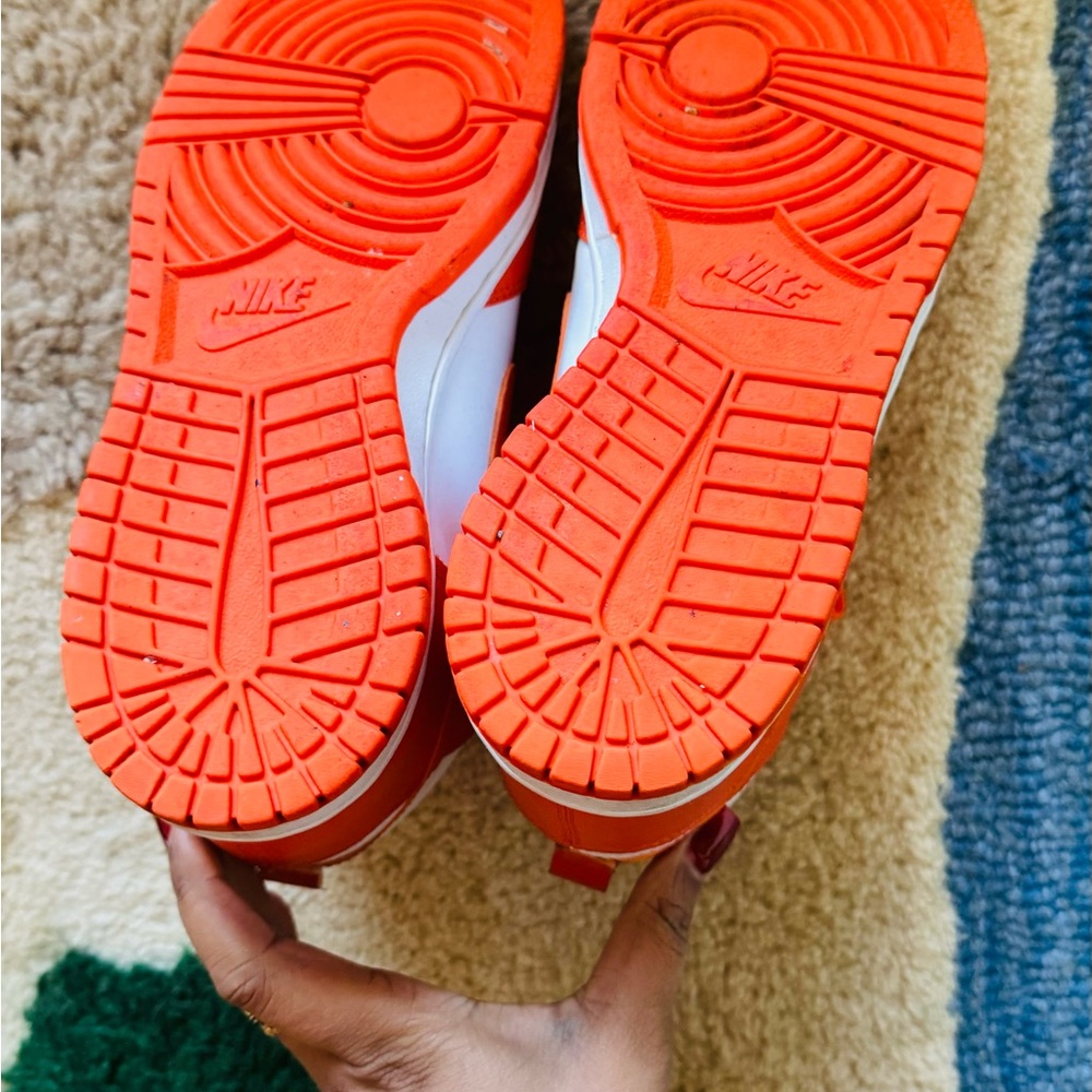 Dunks - Picture 6 of 6